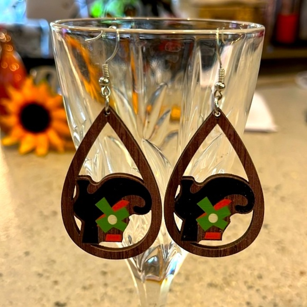 TEAR DROP CUT OUT WITCHES BOOTS LIGHTWEIGHT WOOD EARRINGS WITH FISH HOOK BACKS